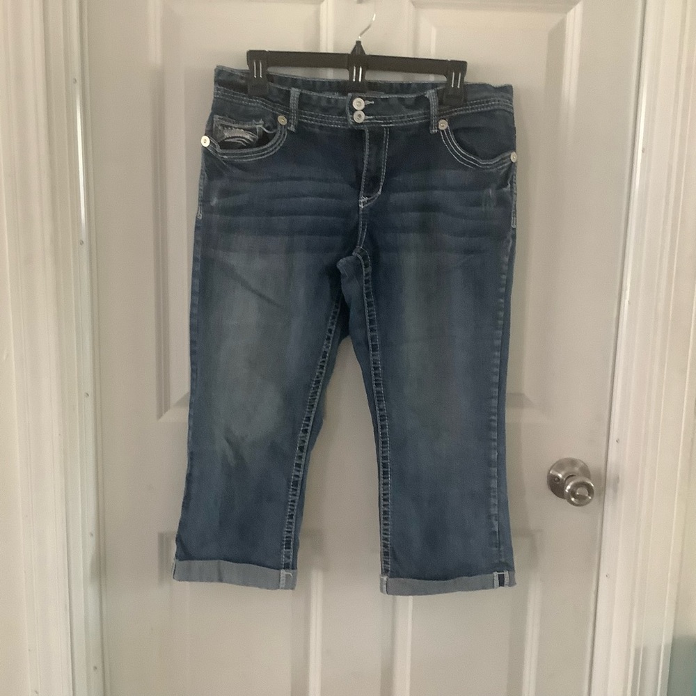 Premium Vanity colection short capris size 31 W